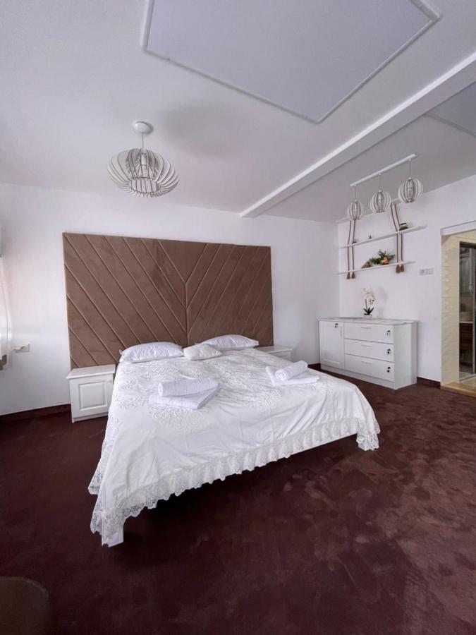 Apartelim Mînăstirea Humorului Exterior foto
