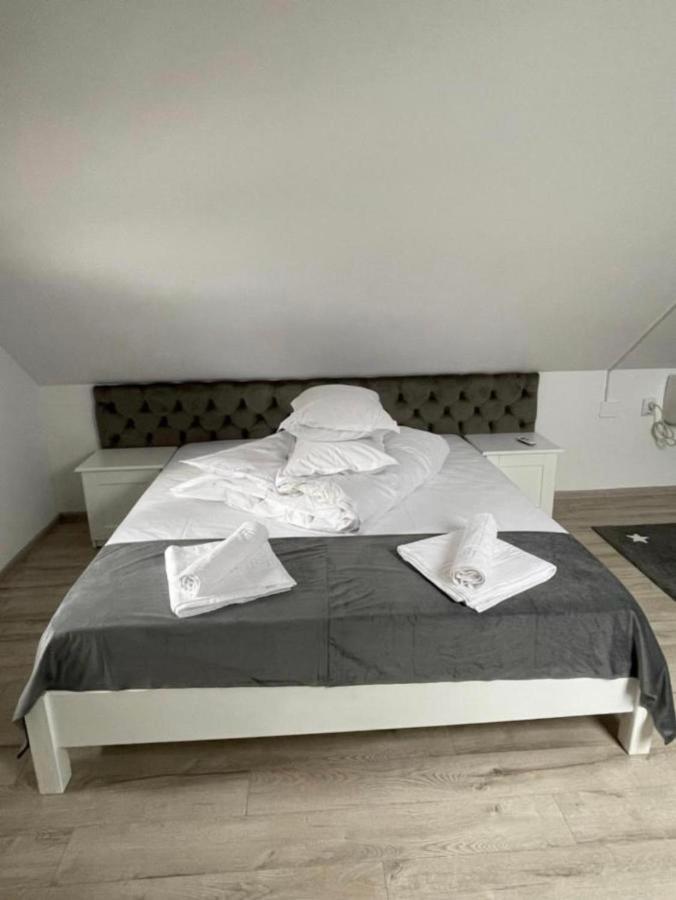 Apartelim Mînăstirea Humorului Exterior foto